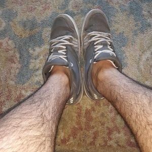 Mens trashed worn used Jordan gym shoes